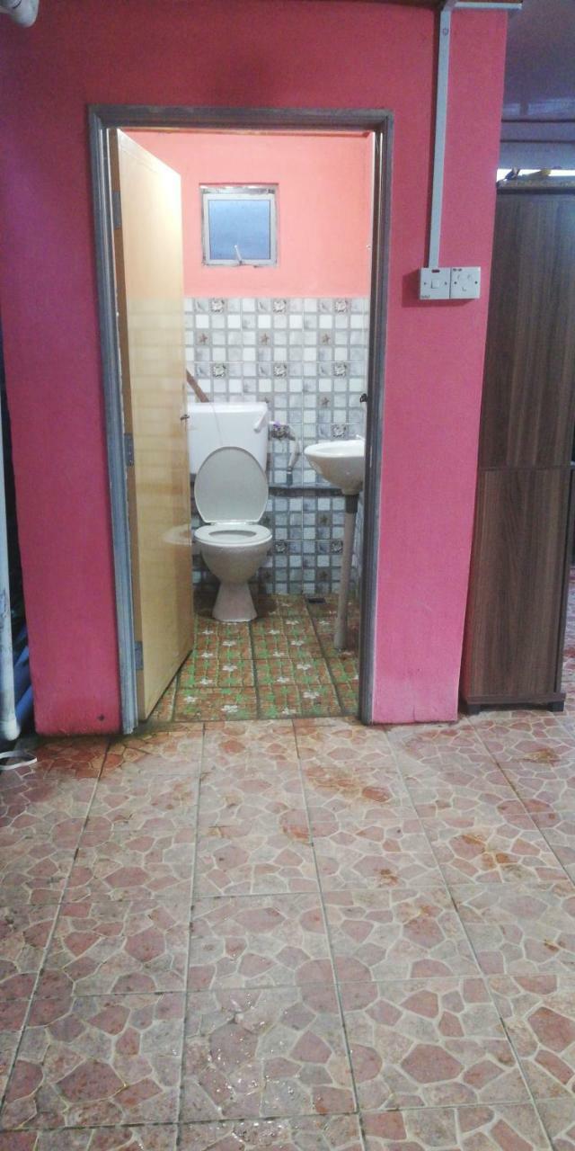 Strawberry Rest House Mesilou Kundasang Exterior photo